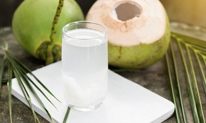 Nước dừa chứa nhiều chất dinh dưỡng thiết yếu