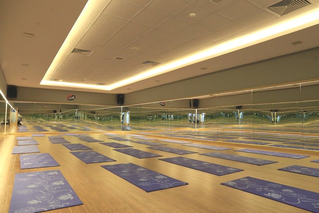 Phòng tập yoga cao cấp tại fit24