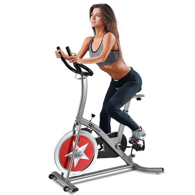 tập gym cho nữ - Cardio nhẹ nhàng cùng xe đạp