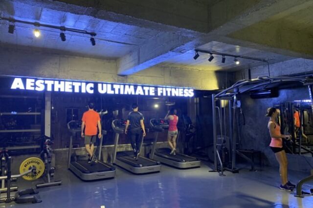 Phòng tập aesthetic ultimate fitness
