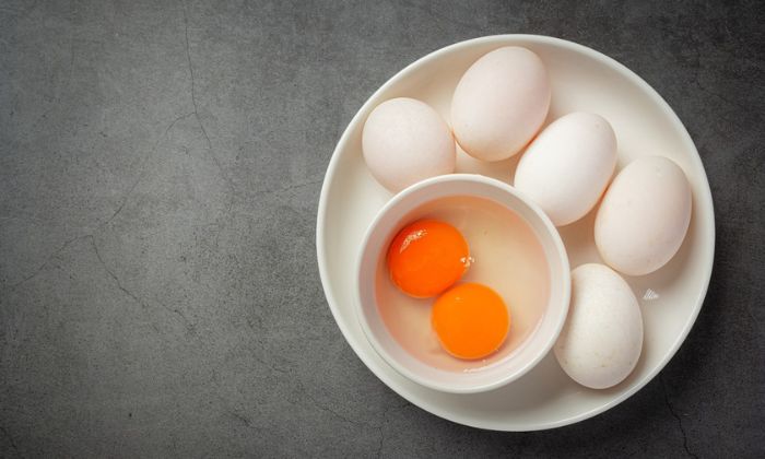 Hướng dẫn cách sử dụng trứng vịt đúng cách để bảo vệ cơ thể 