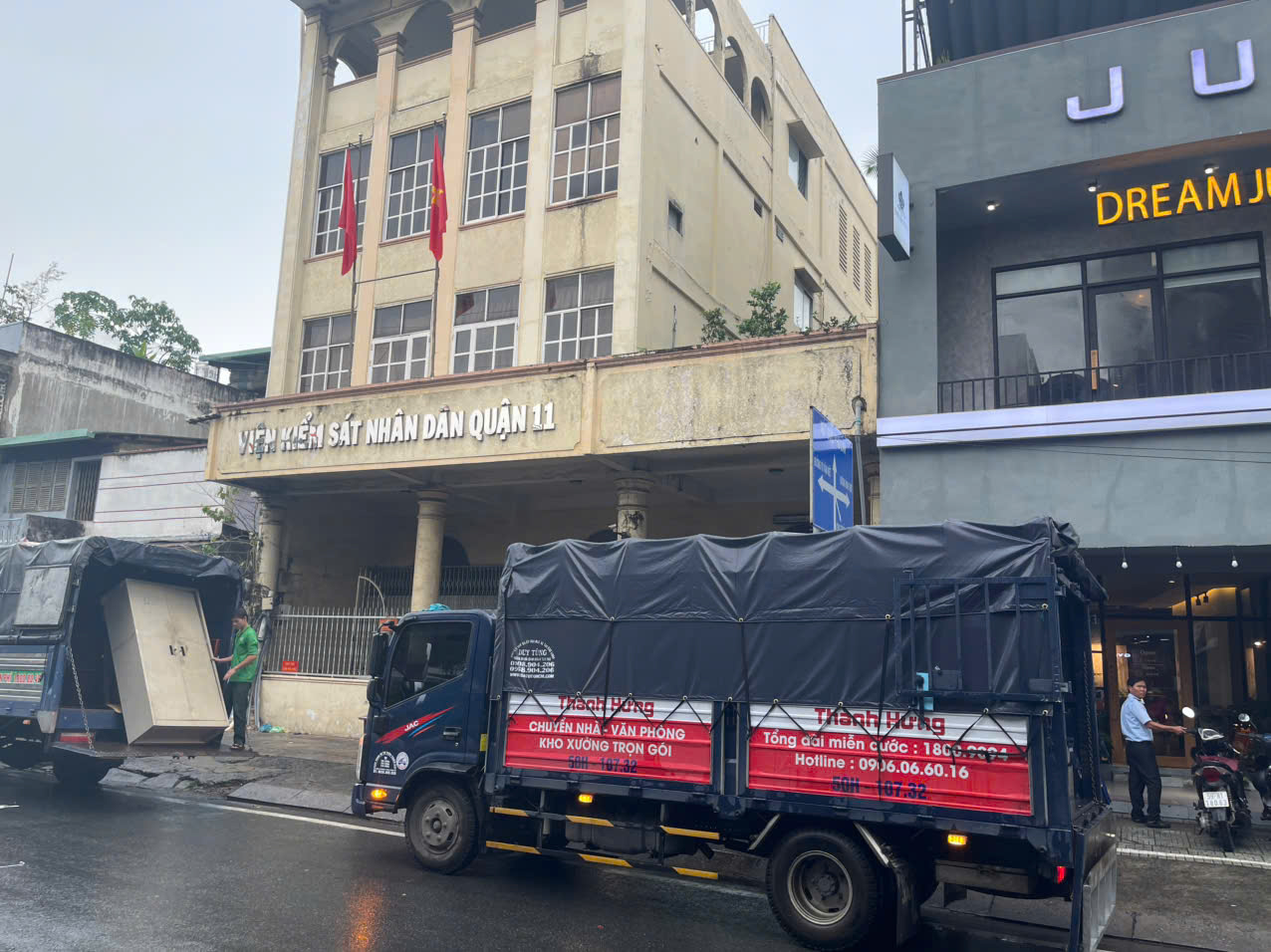 Cho thuê taxi tải